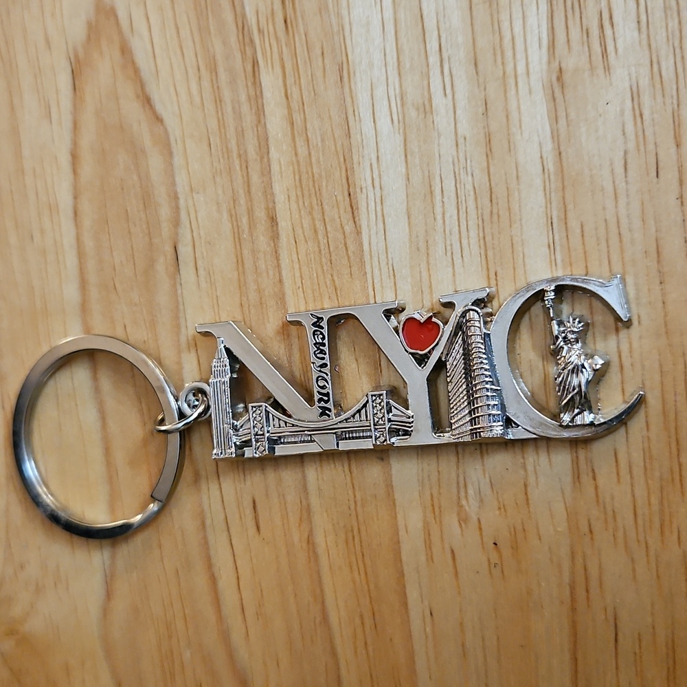Silver New York City Keychain